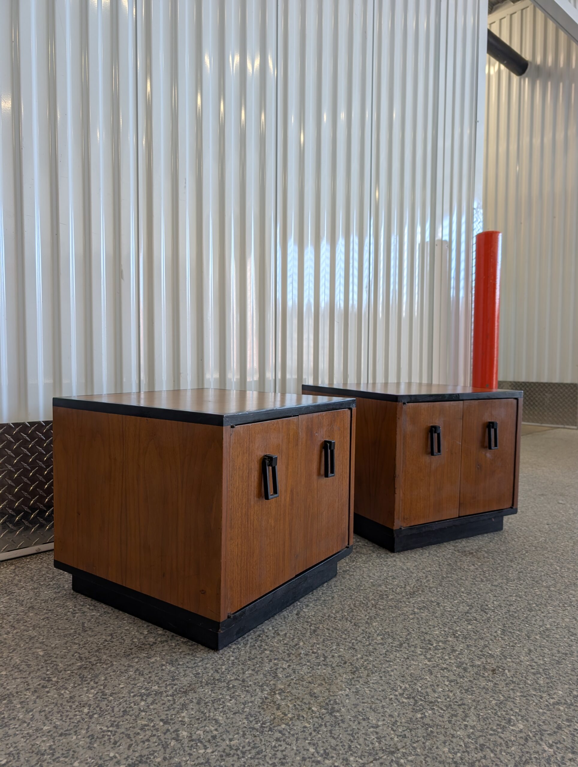 $400 – Pair of Mid-Century End Tables / Nightstands in the Style of Harvey Probber